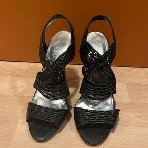 White House Black Market black‎ sexy heels 9